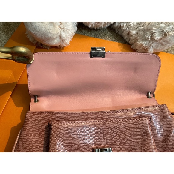 Burberry Flap Pink Shoulder Bag - Picture 11 of 16